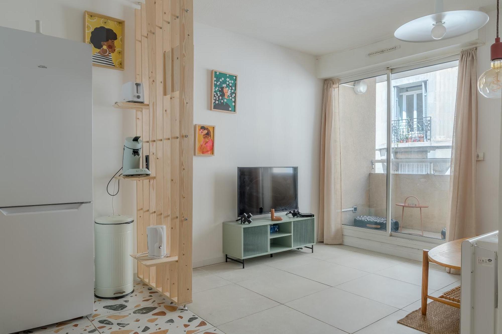 Charmant T2 Avec Balcon - Chaves Marsiglia Esterno foto